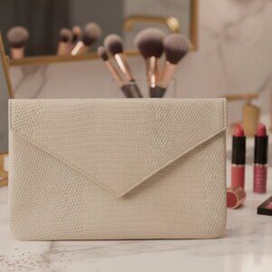 Ipsy - Envelope Style - Reptile Print Case
